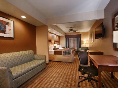 Best Western Plus Palo Alto Inn And Suites San Antonio Exterior photo