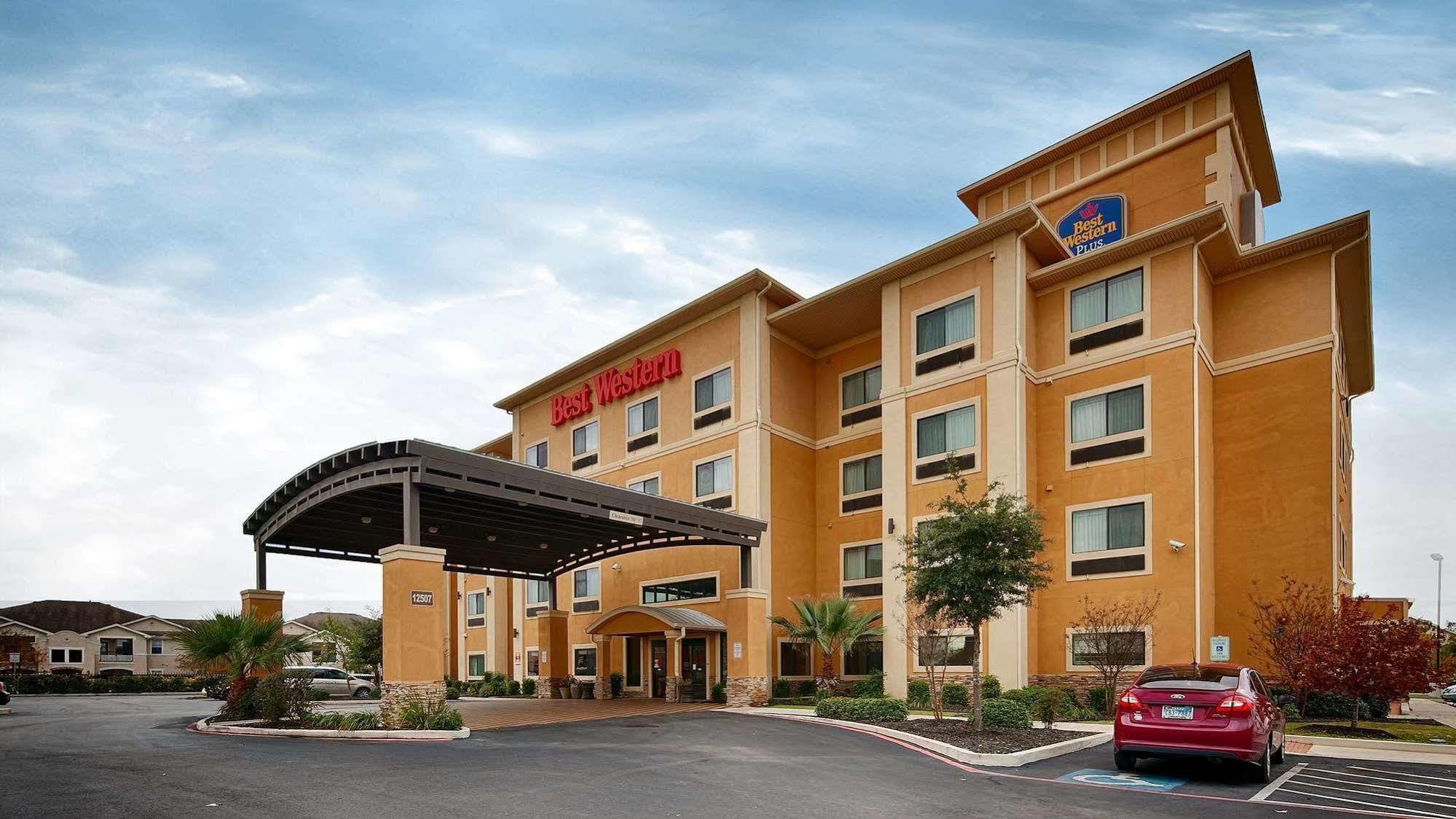 Best Western Plus Palo Alto Inn And Suites San Antonio Exterior photo